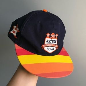 NAVY STRIPED HUSTON ASTROS SNAPBACK BASEBALL CAP